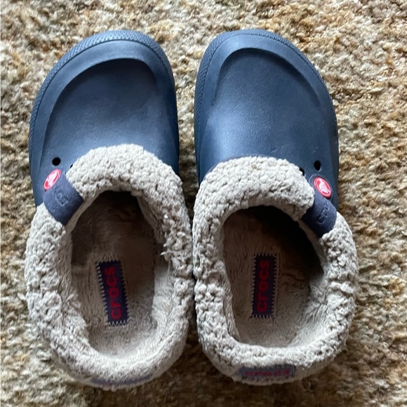 CROCS Shoes - CROCS Blue and Cream Cozy Slippers